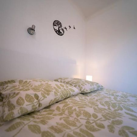 Appartement Tout Equipe Traversant 6 A 8 Couchages Marseille Extérieur photo