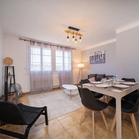 Appartement Tout Equipe Traversant 6 A 8 Couchages Marseille Extérieur photo